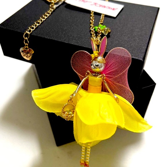 New Betsey Johnson bunny fairy necklace - Picture 16 of 17